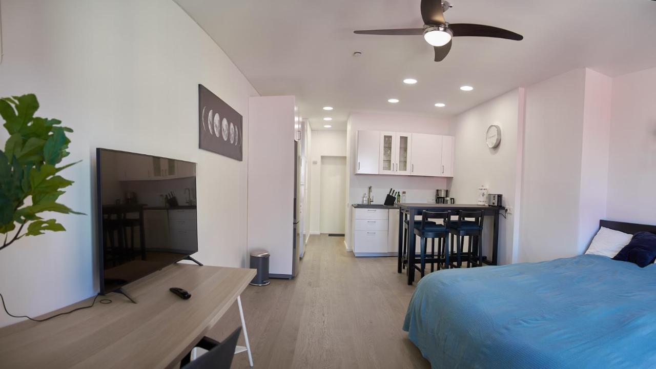 Studio Apartment In The Heart Of Riga Old Town Ngoại thất bức ảnh
