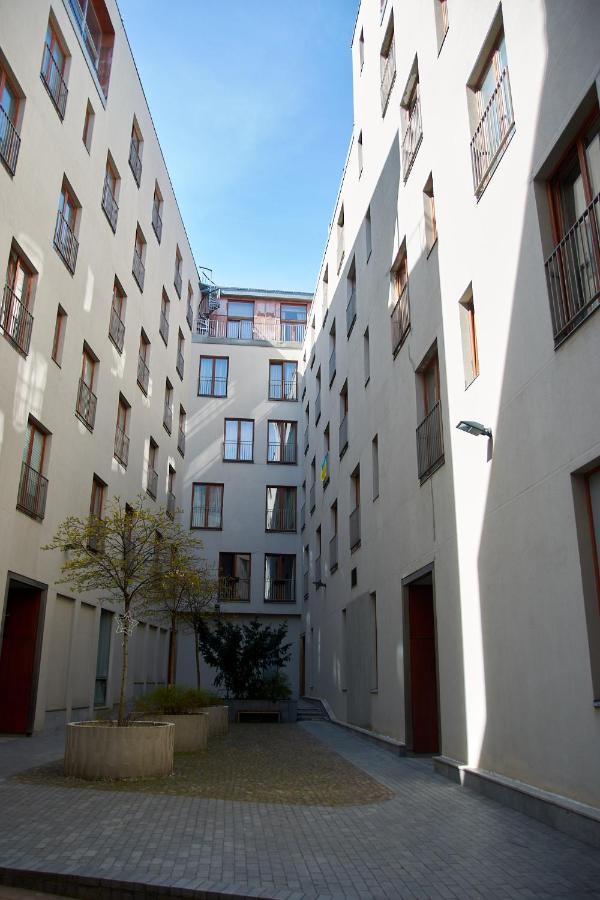 Studio Apartment In The Heart Of Riga Old Town Ngoại thất bức ảnh